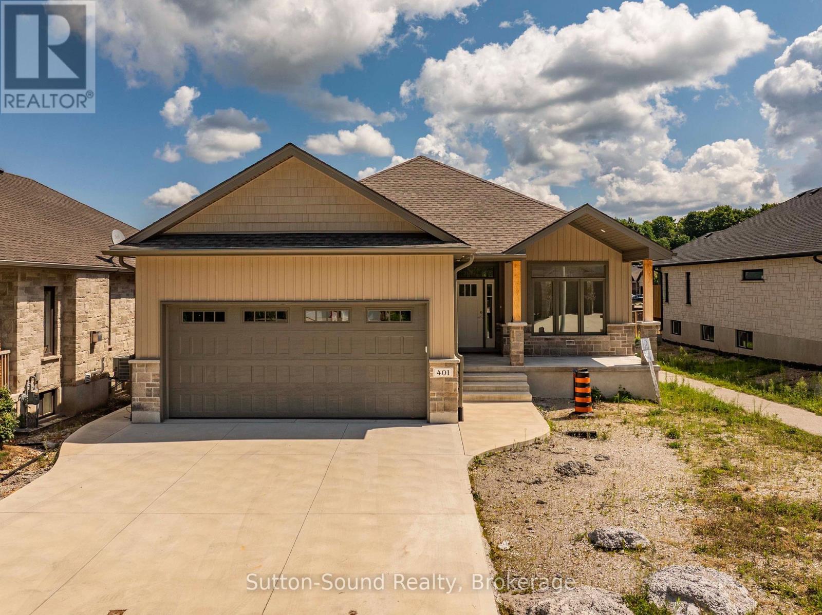 401 6th Avenue W, Owen Sound, Ontario  N4K 6K7 - Photo 2 - X12709290