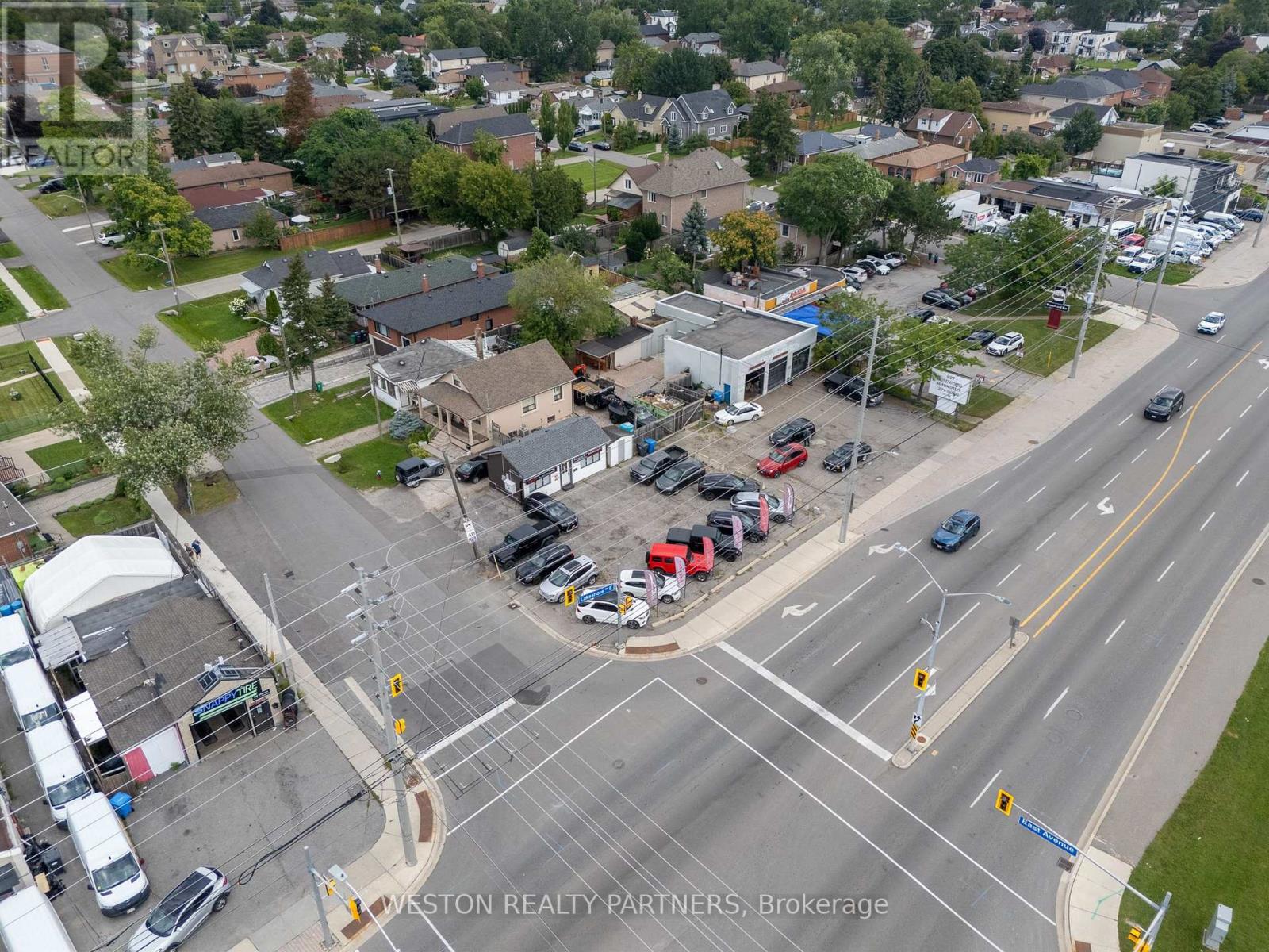 825-827 LAKESHORE ROAD E, Mississauga, Ontario