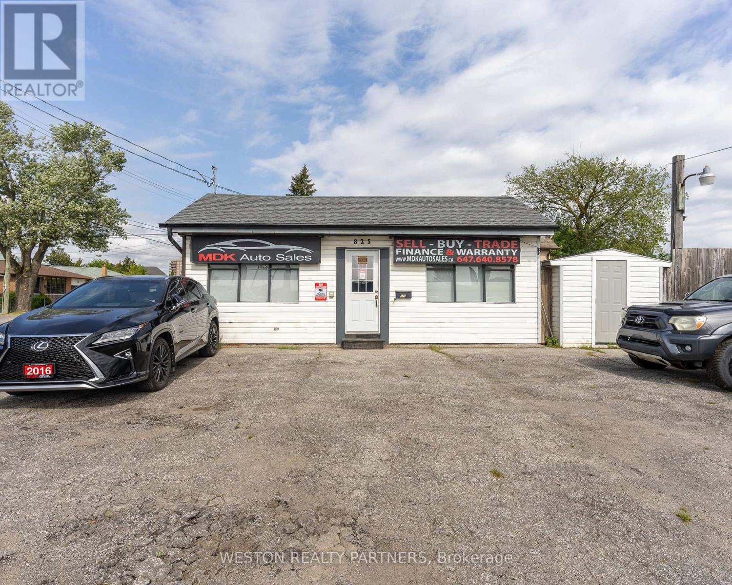825-827 Lakeshore Road E, Mississauga, Ontario L5E 1C9 - Photo 18 - W13680632