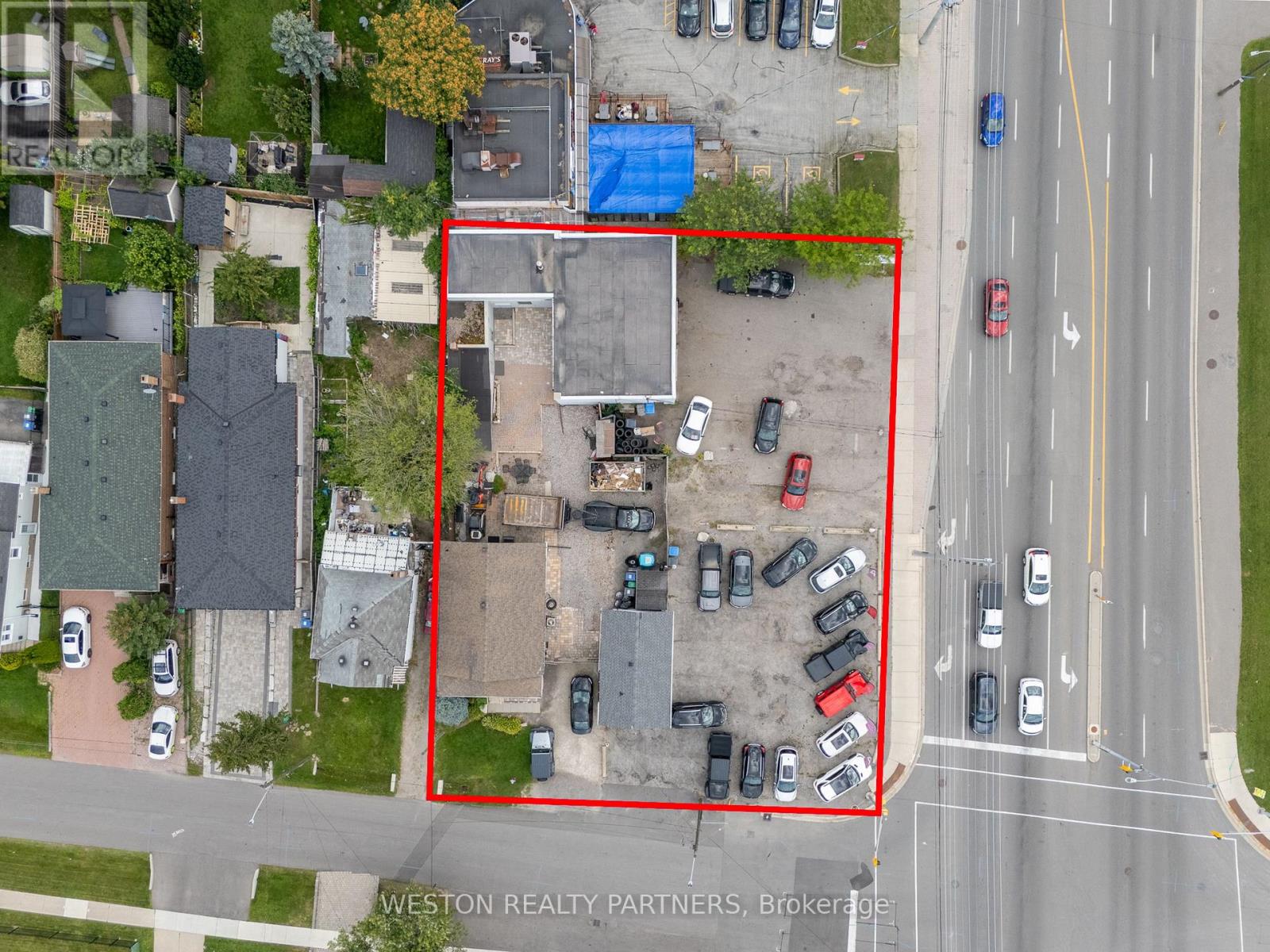 825-827 Lakeshore Road E, Mississauga, Ontario L5E 1C9 - Photo 8 - W13680632