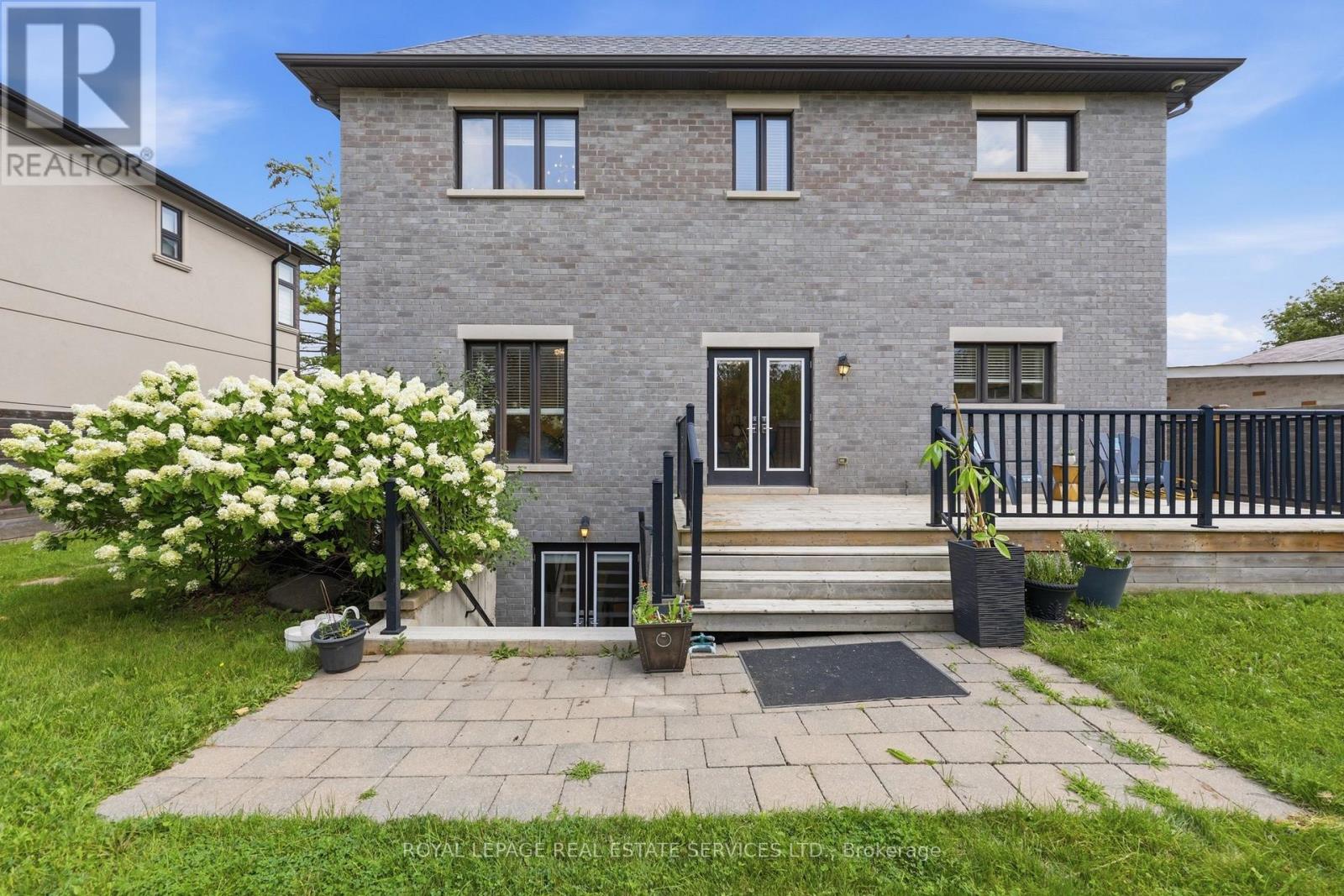 584 Weynway Court, Oakville, Ontario  L6L 4G7 - Photo 44 - W13666716