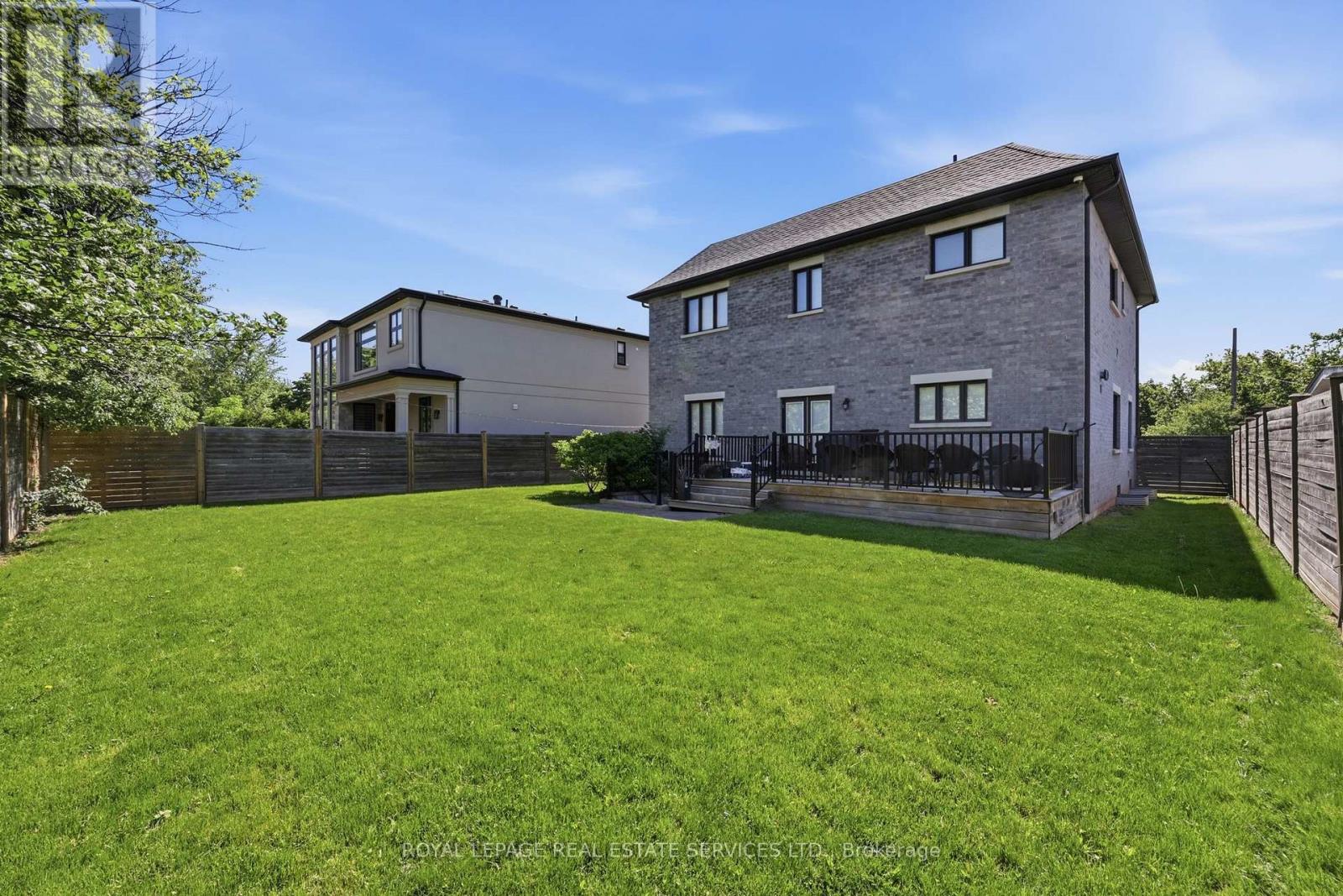 584 Weynway Court, Oakville, Ontario  L6L 4G7 - Photo 46 - W13666716