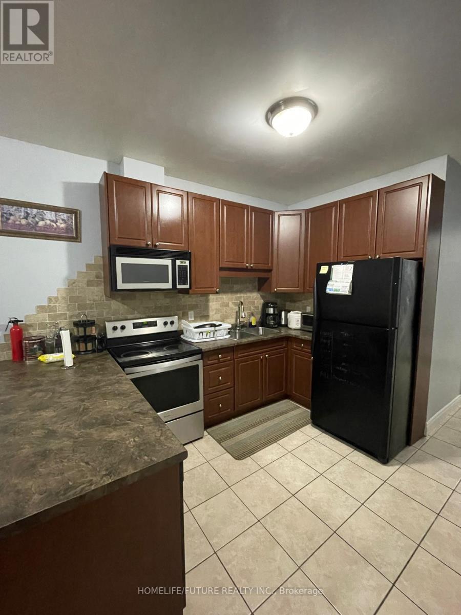 15 Charles Street, London North, Ontario  N6H 1H1 - Photo 5 - X13680646