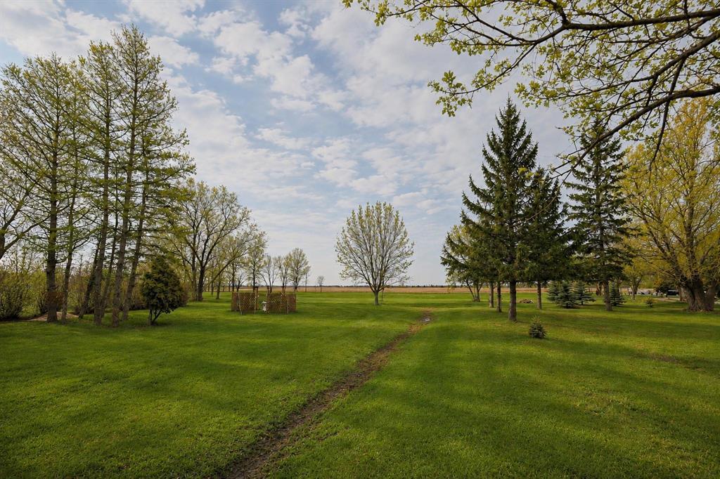 15 Elie W Street, Elie, Manitoba  R0H 0H0 - Photo 3 - 202620368