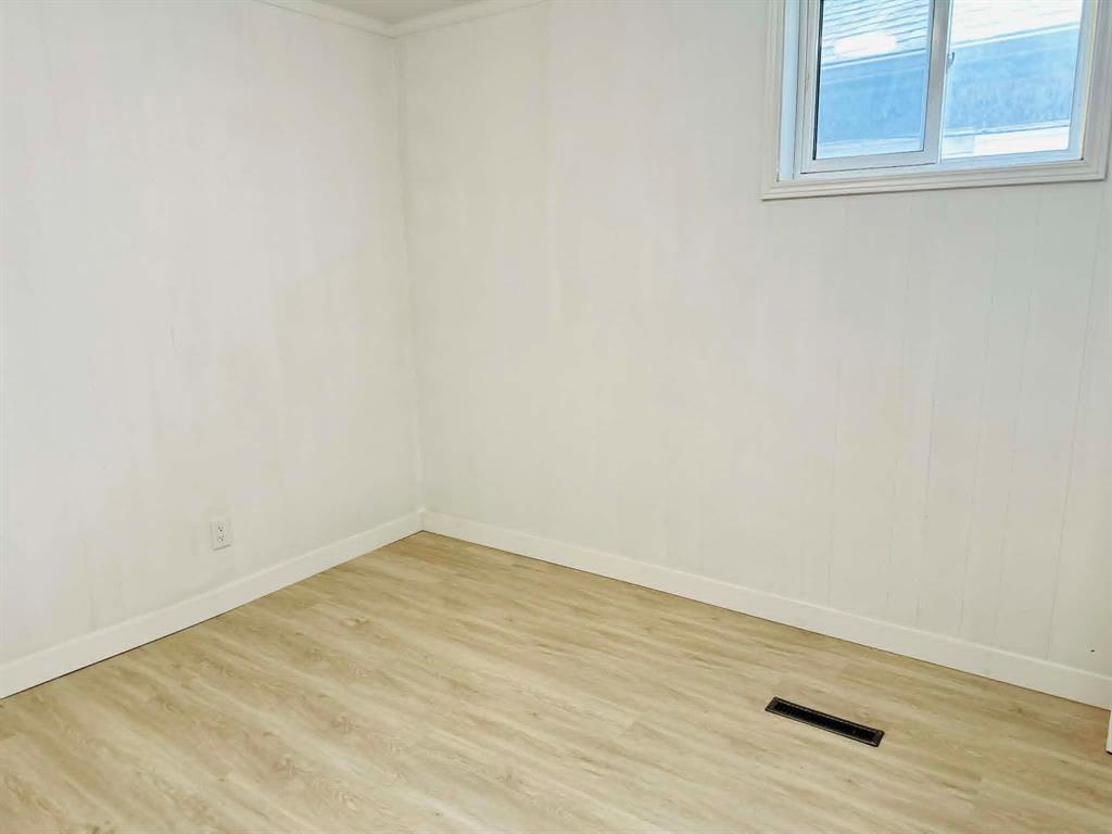 1819 Midmar Avenue, Winnipeg, Manitoba  R2R 0J8 - Photo 12 - 202620542