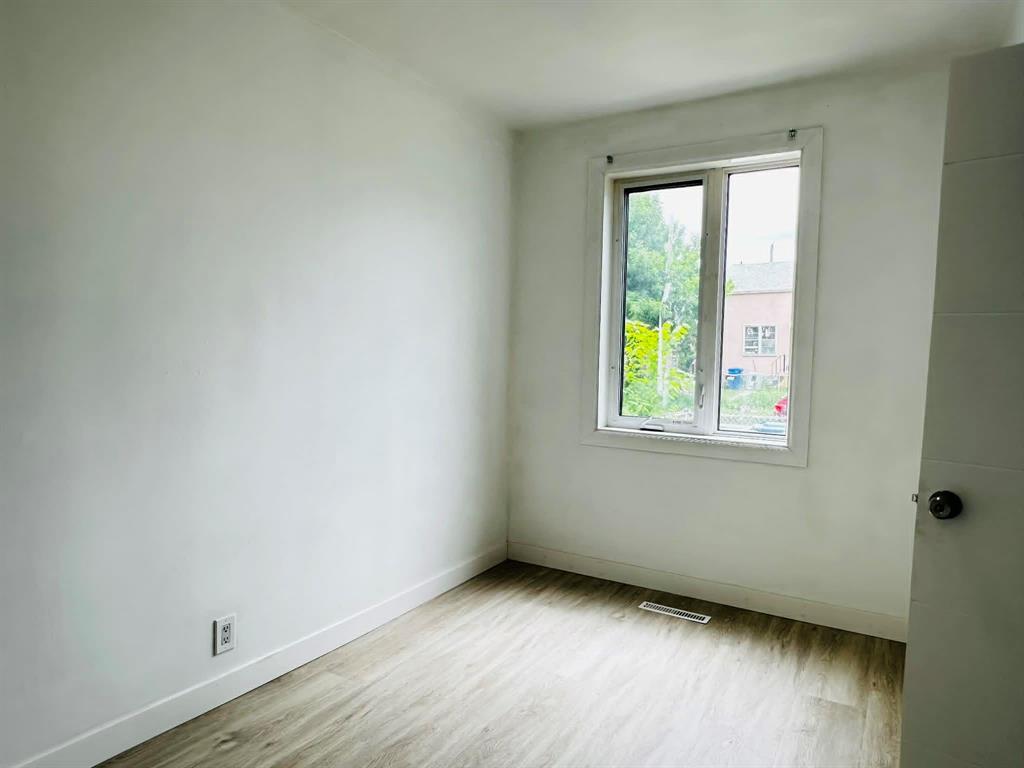 1819 Midmar Avenue, Winnipeg, Manitoba  R2R 0J8 - Photo 14 - 202620542