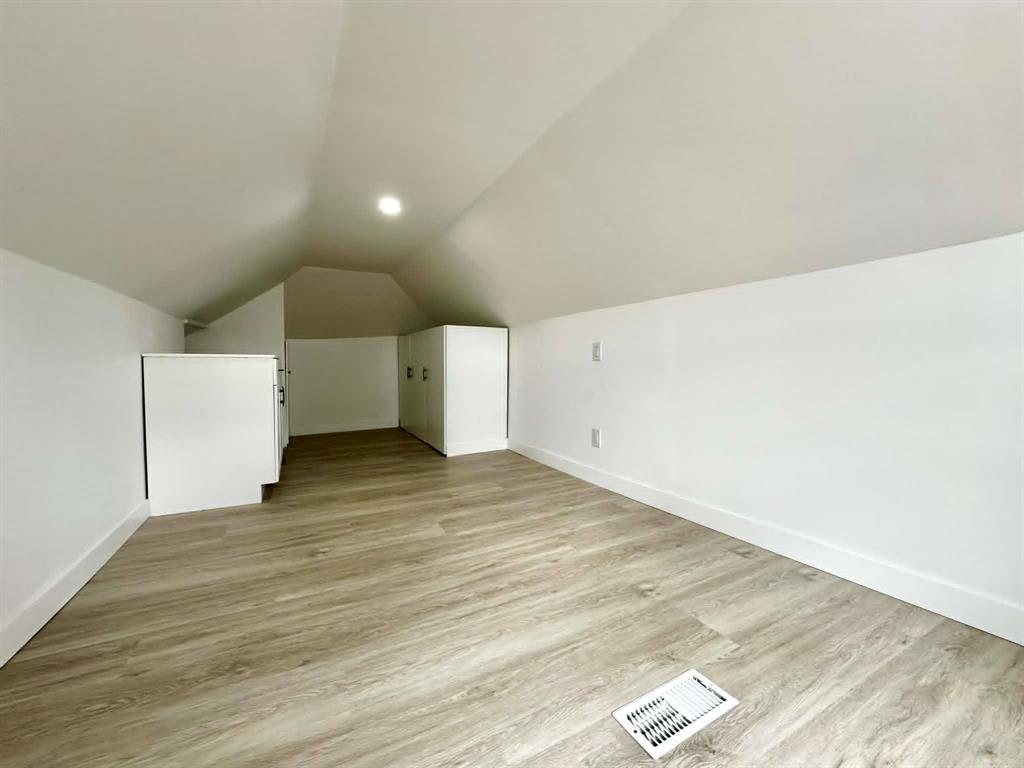 1819 Midmar Avenue, Winnipeg, Manitoba  R2R 0J8 - Photo 15 - 202620542