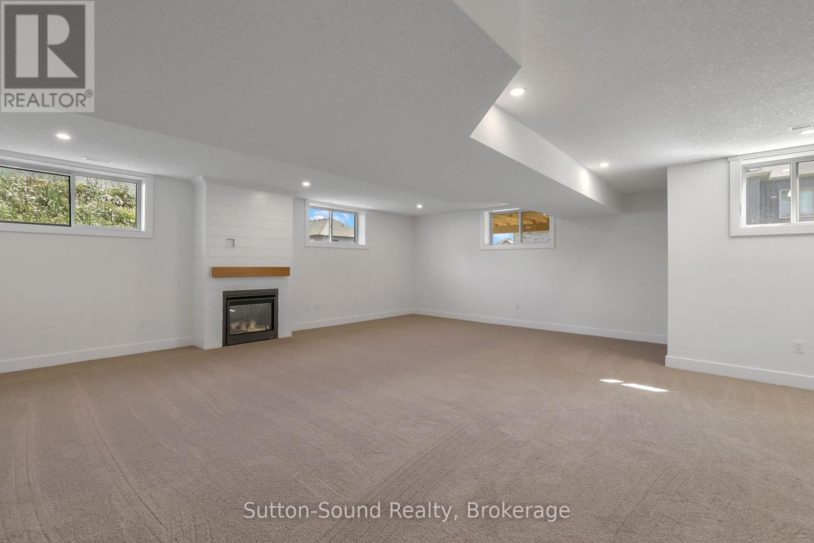 335 6th Avenue W, Owen Sound, Ontario  N4K 0E4 - Photo 24 - X12676016