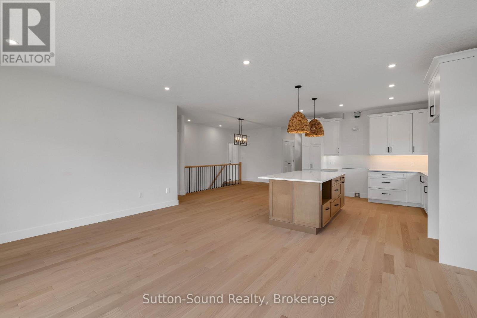 335 6th Avenue W, Owen Sound, Ontario  N4K 0E4 - Photo 10 - X12676016