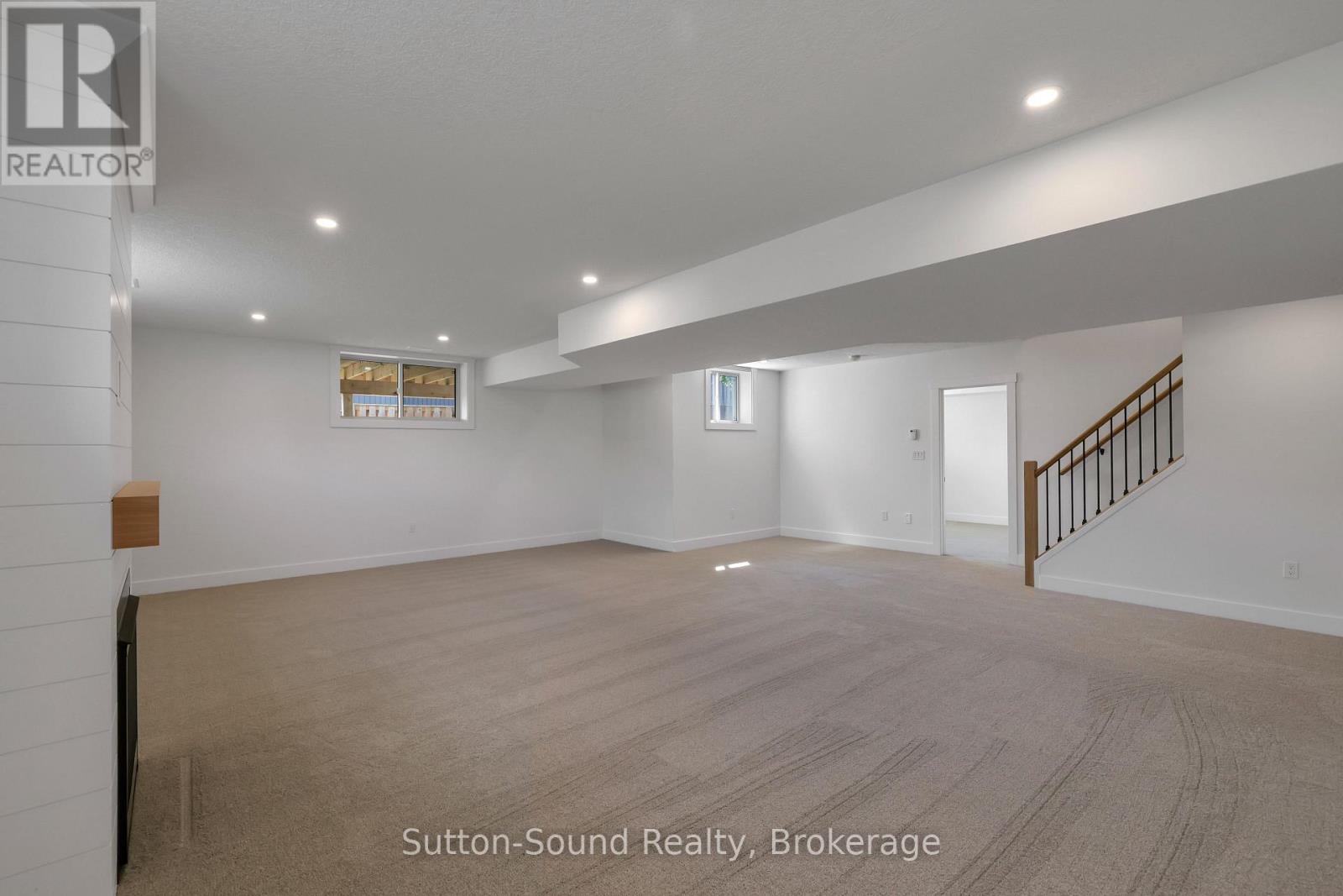 335 6th Avenue W, Owen Sound, Ontario  N4K 0E4 - Photo 27 - X12676016