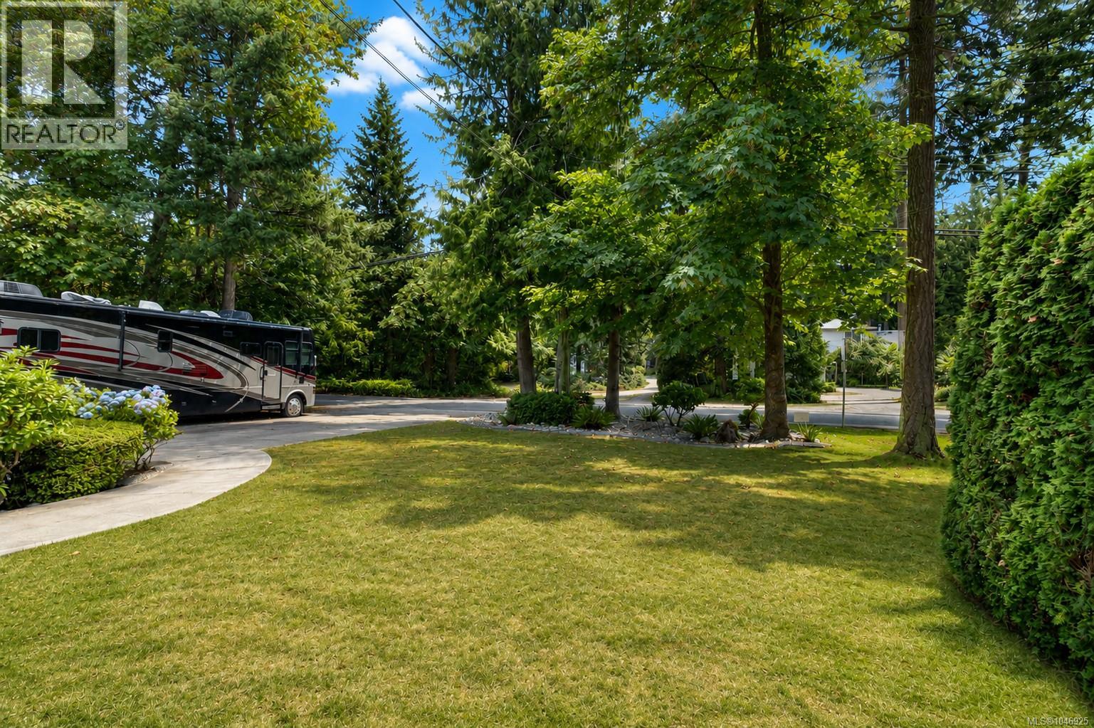 5060 Del Monte Ave, Saanich, British Columbia  V8Y 1W8 - Photo 3 - 1046925