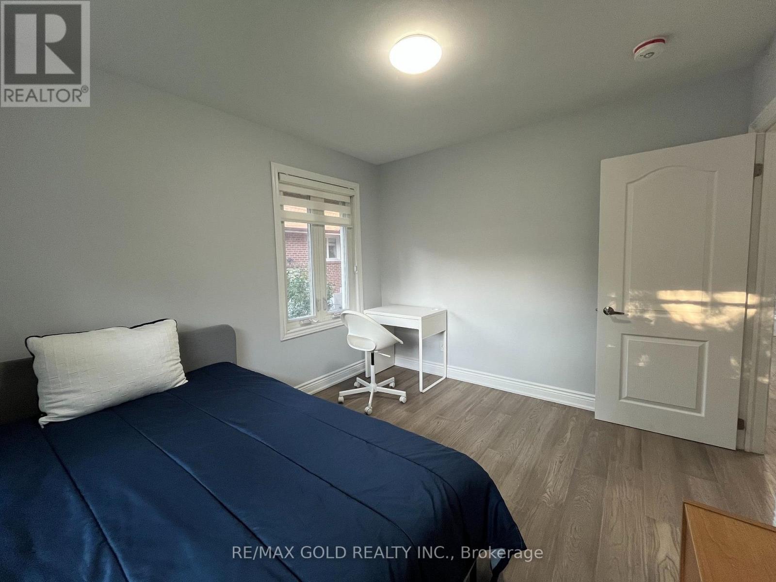 30 Moynes Avenue, Toronto, Ontario M8Y 3B8 - Photo 33 - W13680144