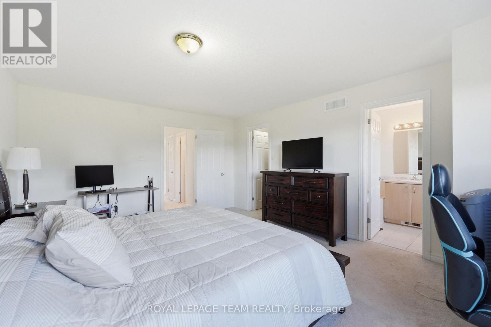 258 Forestbrook Street, Ottawa, Ontario  K2K 0B4 - Photo 19 - X13671846