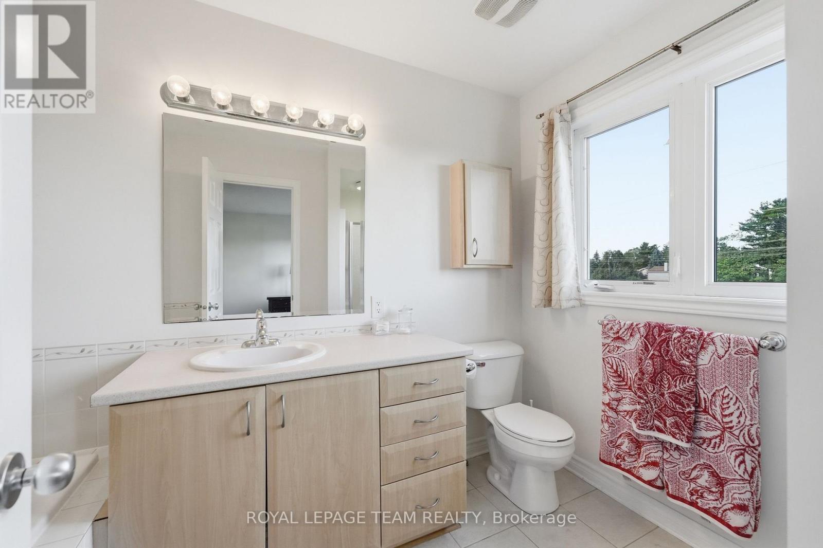 258 Forestbrook Street, Ottawa, Ontario  K2K 0B4 - Photo 21 - X13671846