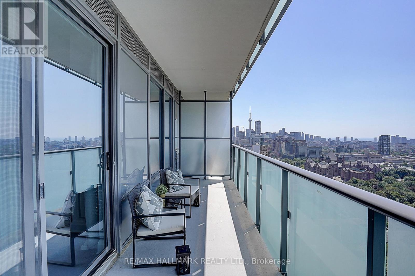2906 - 65 St Mary Street, Toronto, Ontario  M5S 0A6 - Photo 11 - C13680670