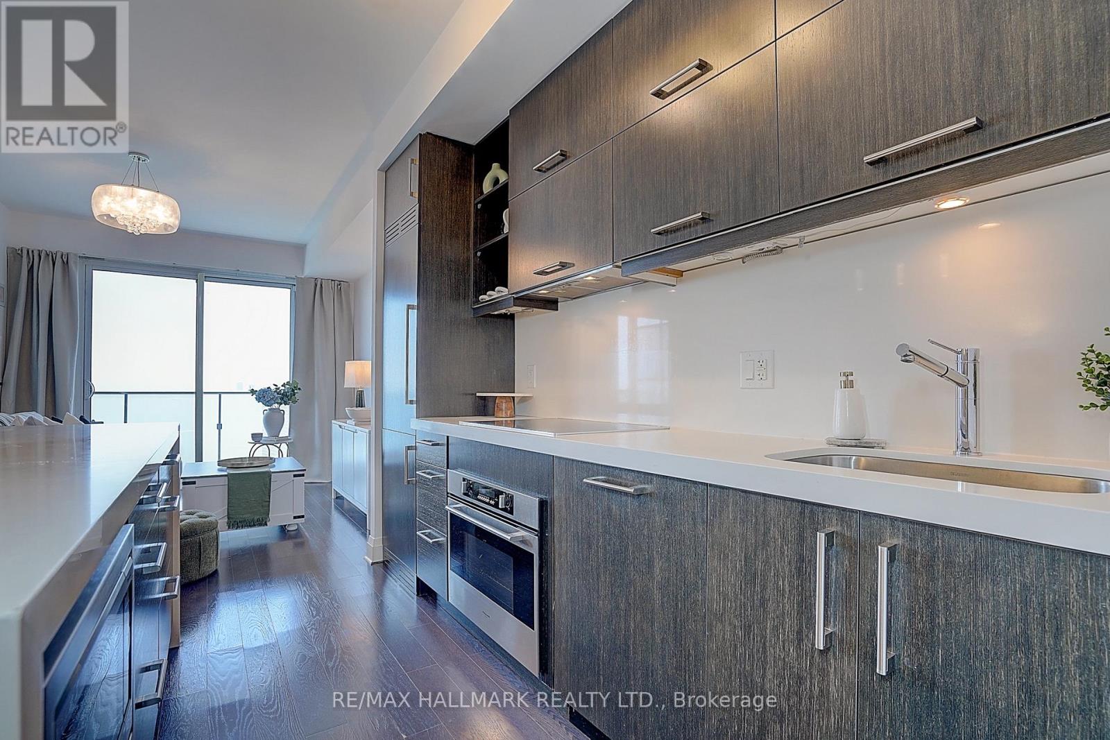 2906 - 65 St Mary Street, Toronto, Ontario  M5S 0A6 - Photo 3 - C13680670