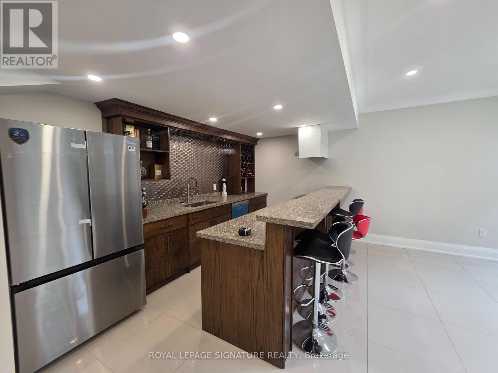 Lower - 12 Terrace Avenue, Toronto, Ontario  M2R 1E9 - Photo 5 - C13680690