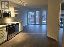 820 - 400 Adelaide Street E, Toronto, Ontario  M5A 1N4 - Photo 9 - C13680692