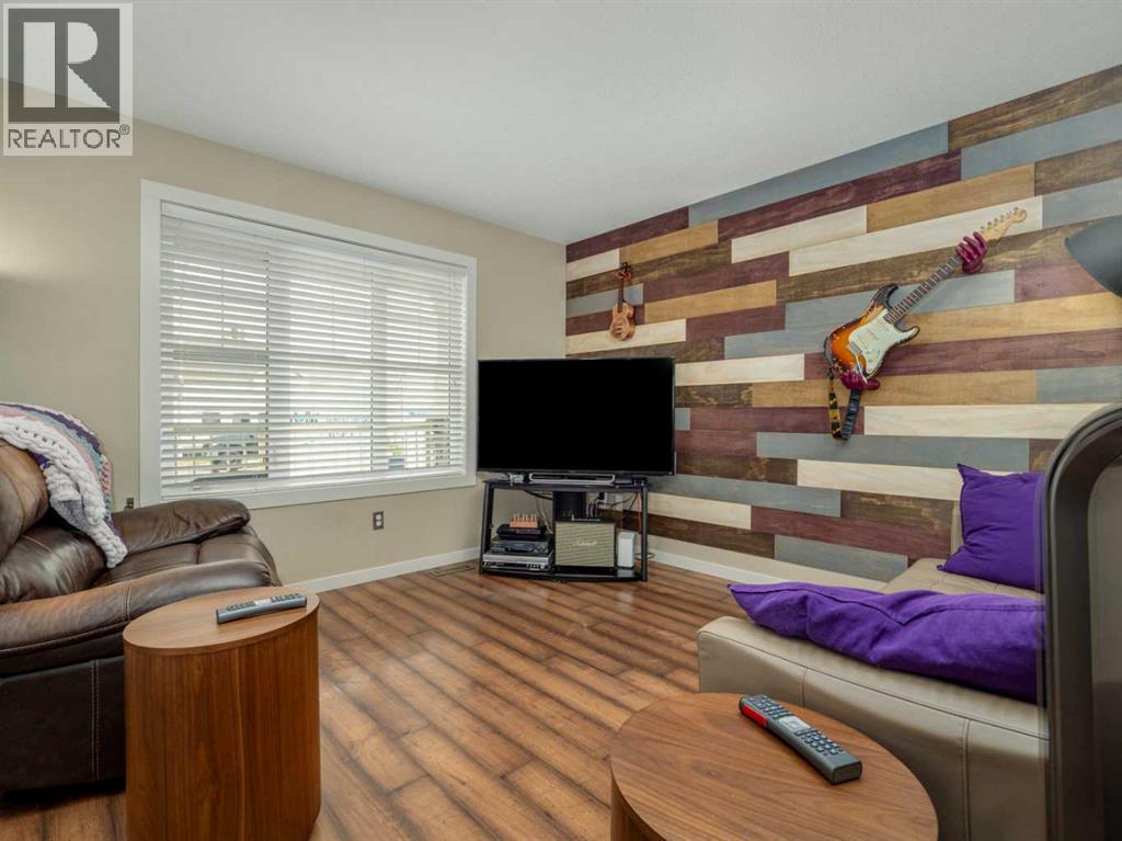 486 Mary Cameron Crescent N, Lethbridge, Alberta  T1H 6V6 - Photo 8 - A2334784