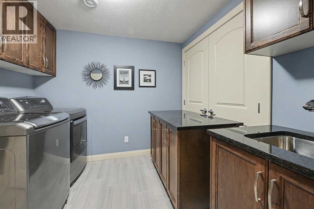 59 Evanswood Circle Nw, Calgary, Alberta  T3P 0K2 - Photo 31 - A2336988