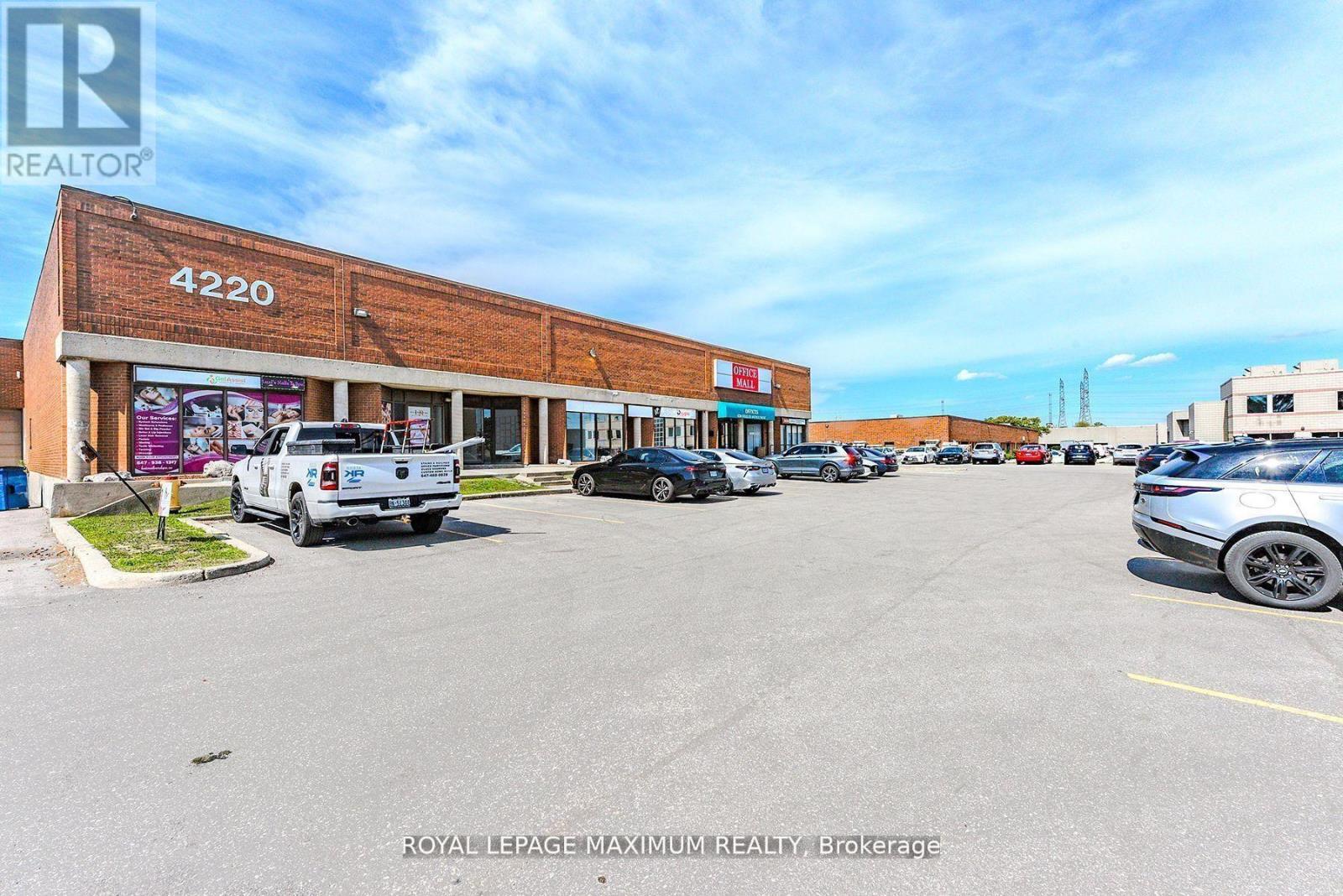 C10 - 4220 Steeles Avenue W, Vaughan, Ontario  L4L 3S8 - Photo 3 - N13680664