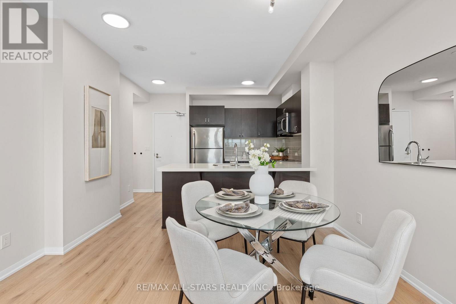 713 - 540 Bur Oak Avenue, Markham, Ontario  L6C 0C4 - Photo 8 - N13680678