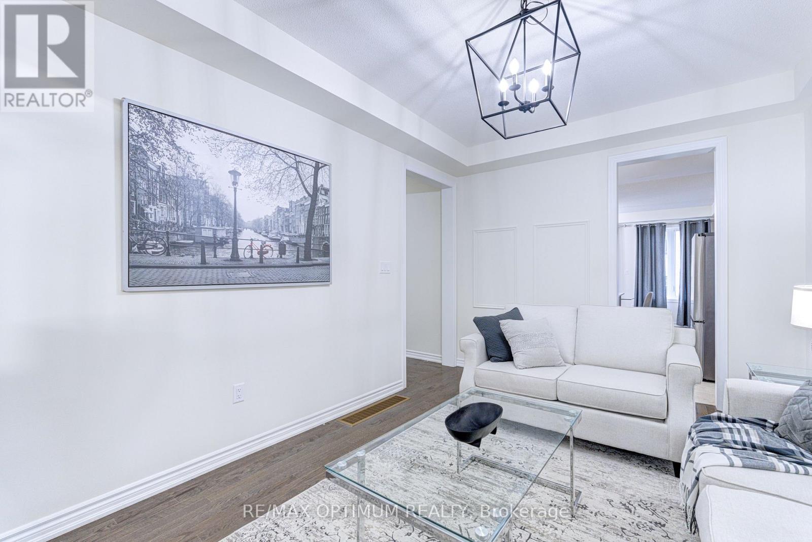 46 Eastman Drive, Brampton, Ontario  L6X 5S5 - Photo 7 - W13680682