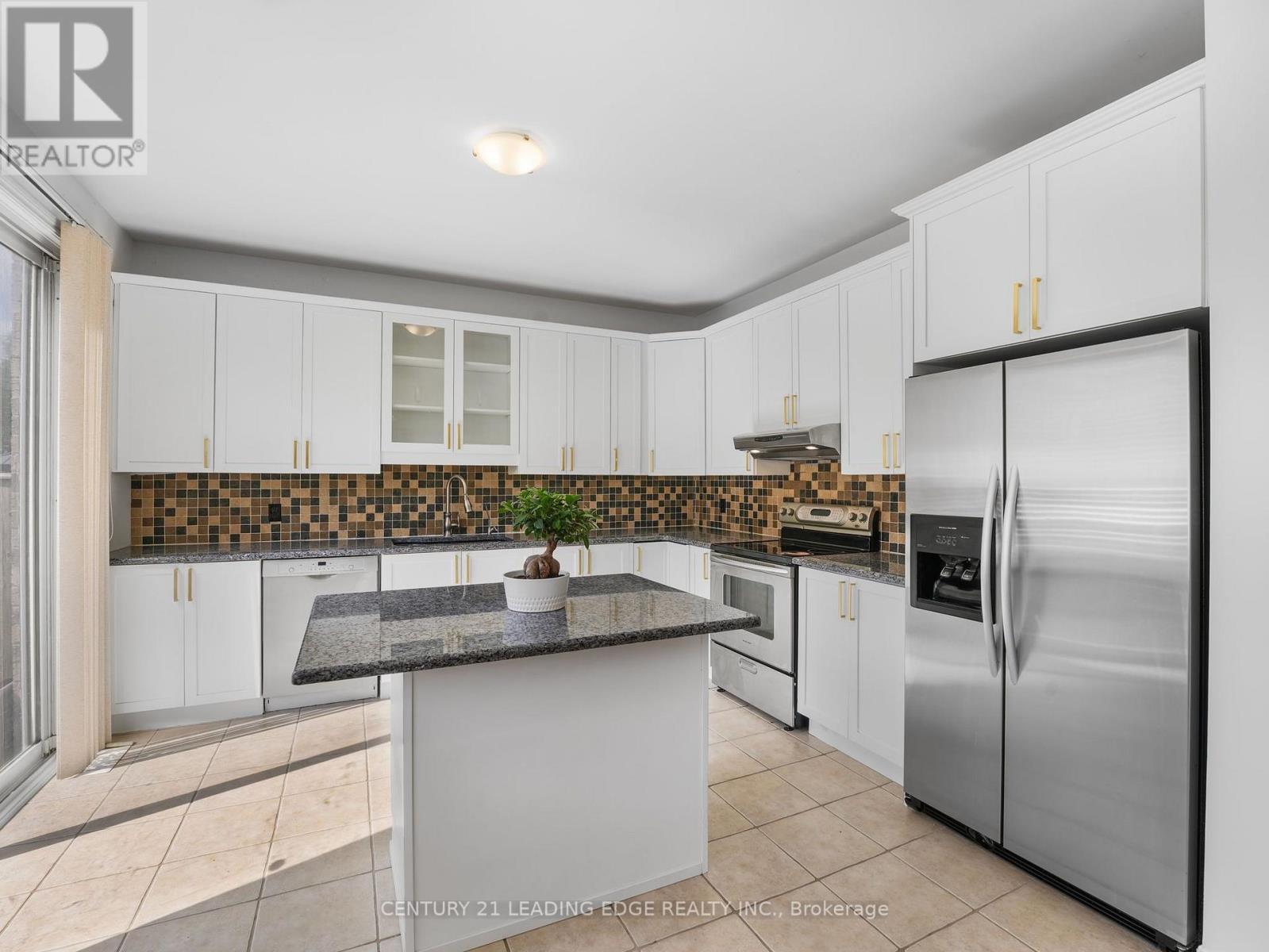 50 Storybook Crescent, Markham, Ontario  L6E 2B8 - Photo 16 - N13679676