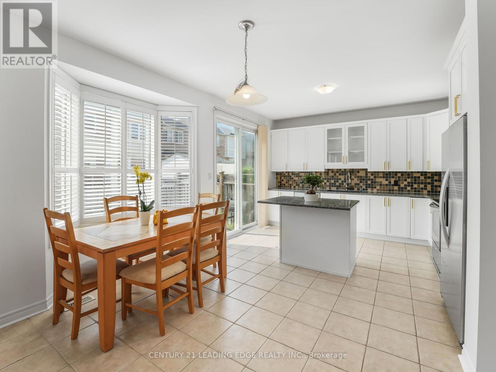 50 Storybook Crescent, Markham, Ontario  L6E 2B8 - Photo 17 - N13679676