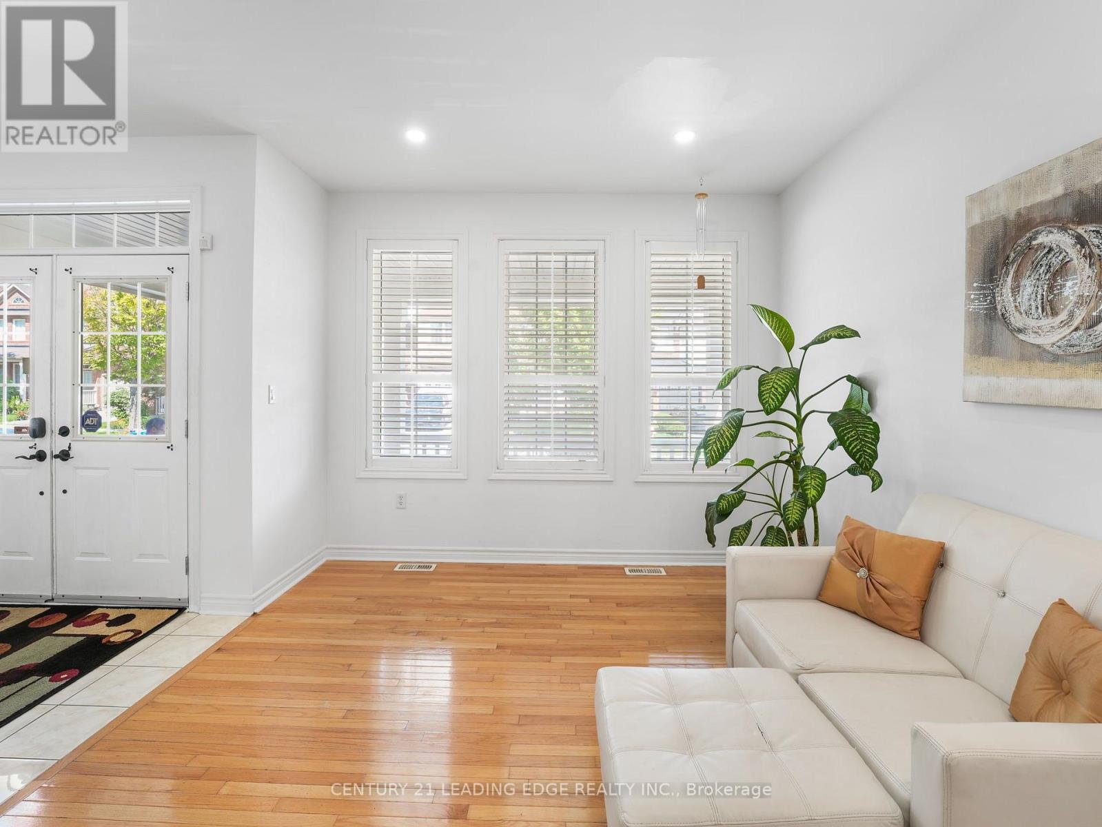 50 Storybook Crescent, Markham, Ontario  L6E 2B8 - Photo 7 - N13679676