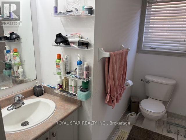 50 Dewridge Court, Brampton, Ontario  L6R 3C1 - Photo 15 - W13529438