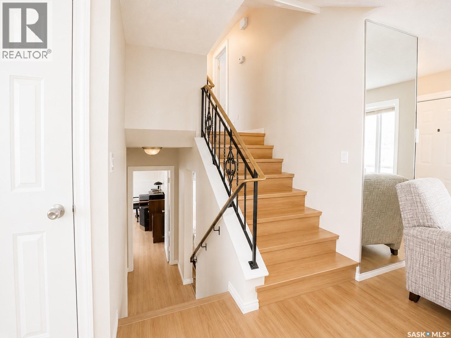 15 Dickinson Crescent, Regina, Saskatchewan  S4R 7K6 - Photo 17 - SK045553