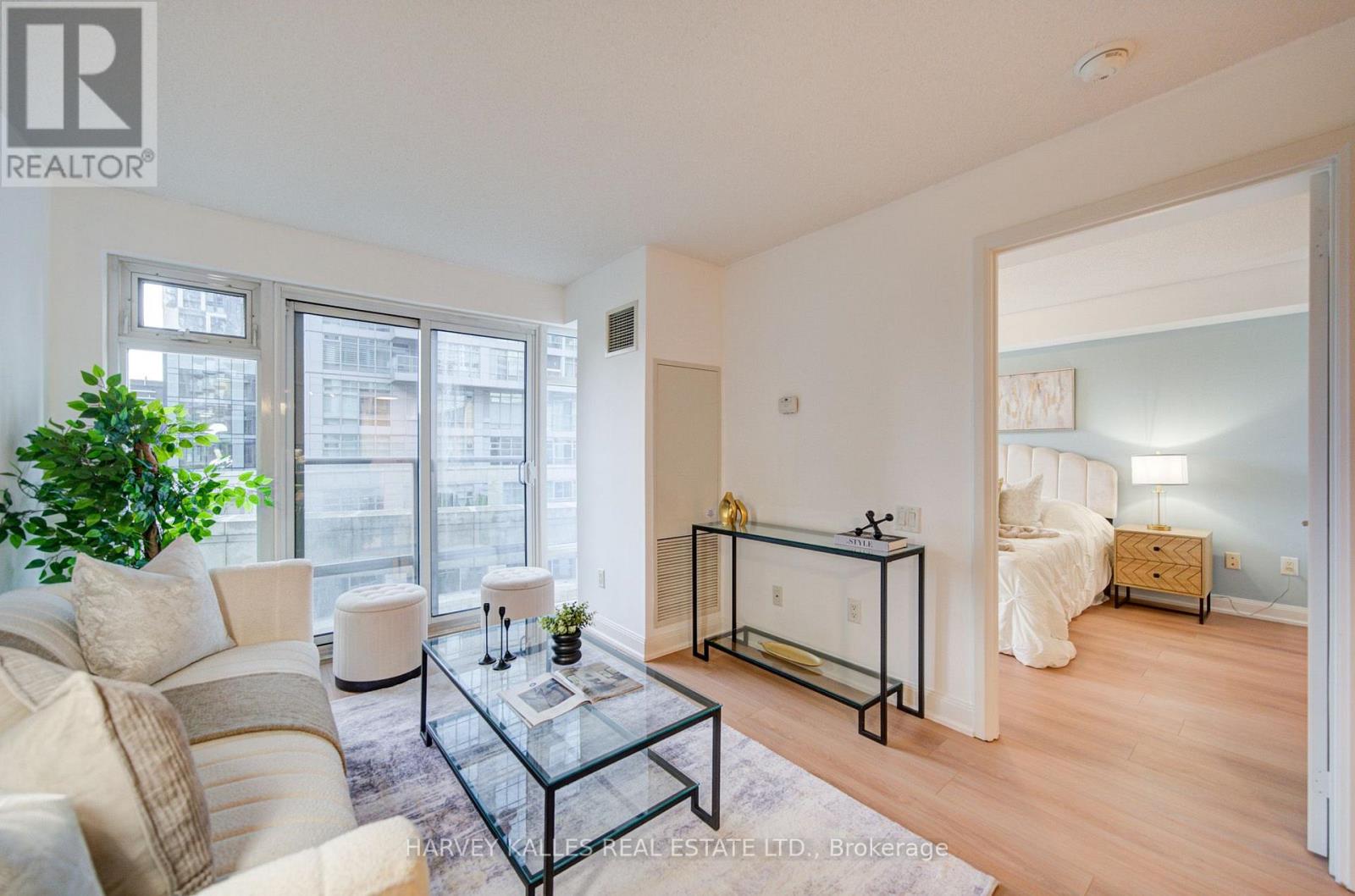 504 - 2191 YONGE STREET, Toronto, Ontario