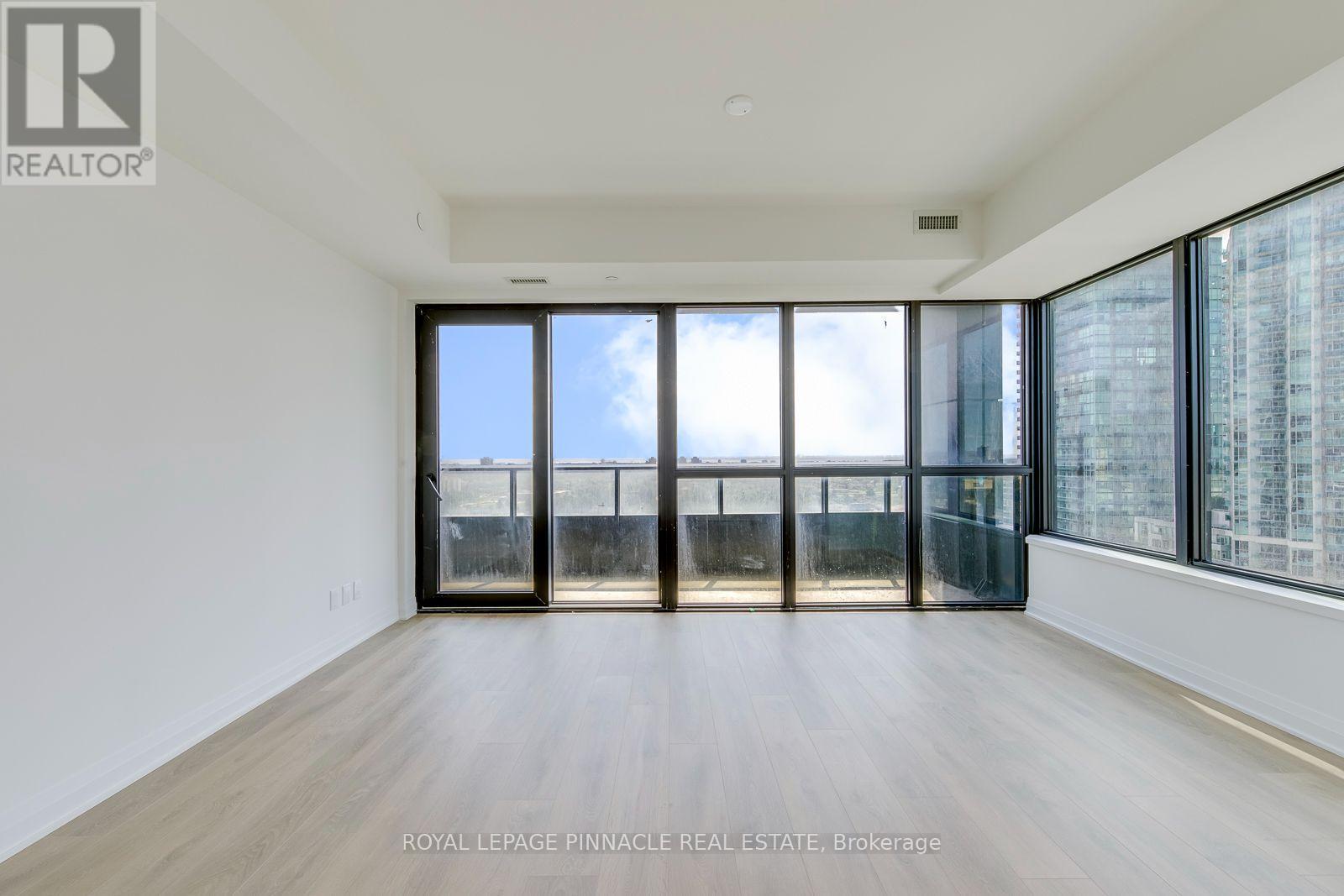 1504 - 4015 The Exchange Road, Mississauga, Ontario  L5B 0N9 - Photo 17 - W13664254
