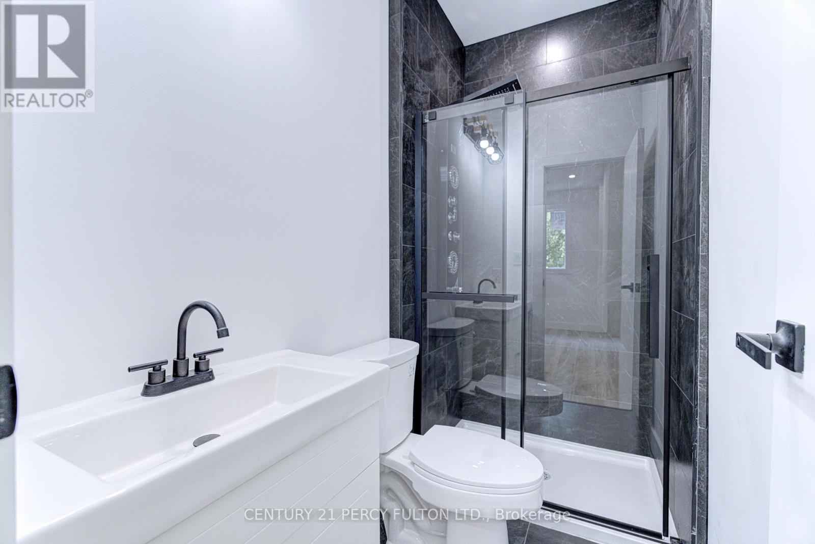 15 Bechtel Street, Cambridge, Ontario  N3C 1Z7 - Photo 41 - X13680258