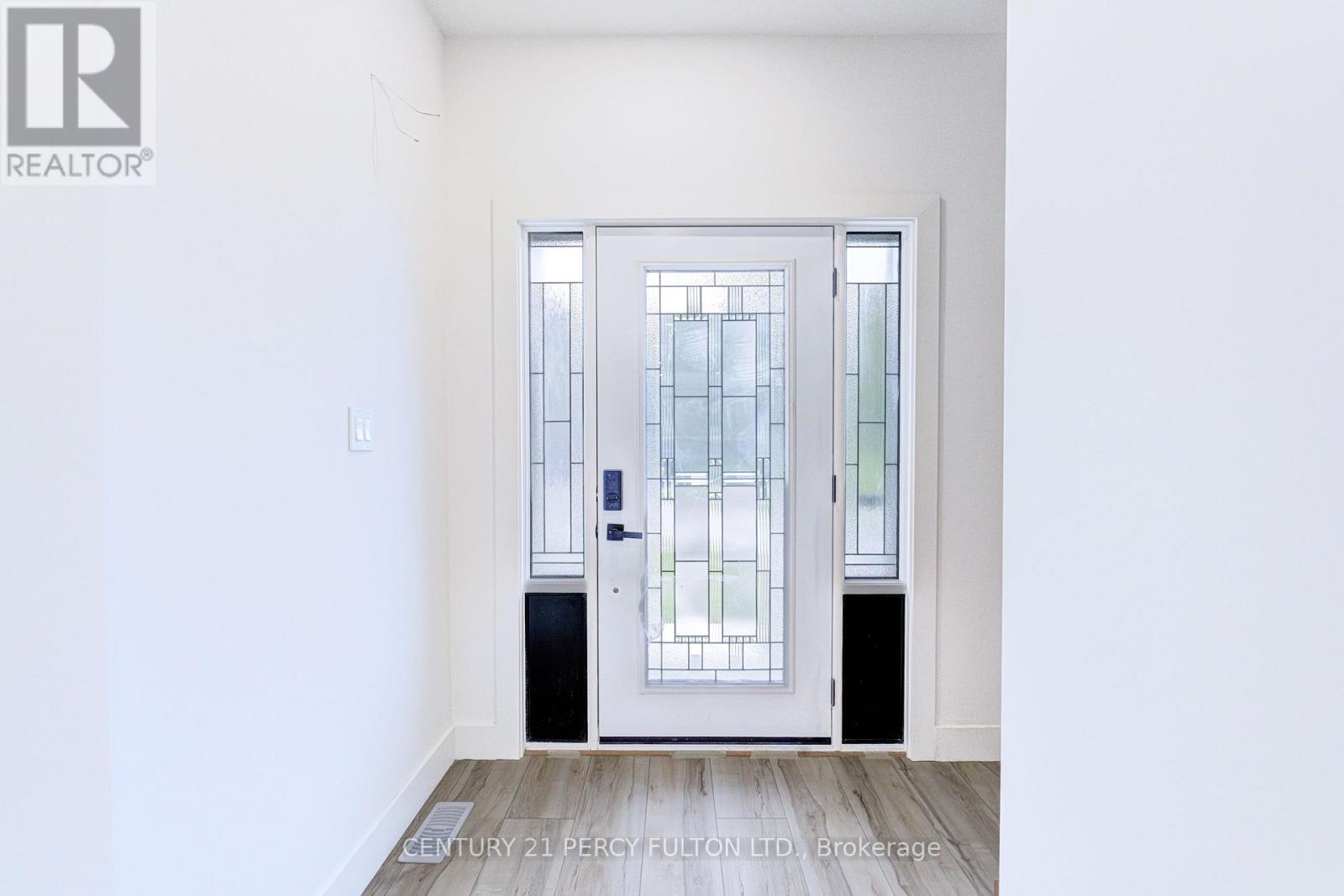 15 Bechtel Street, Cambridge, Ontario  N3C 1Z7 - Photo 6 - X13680258