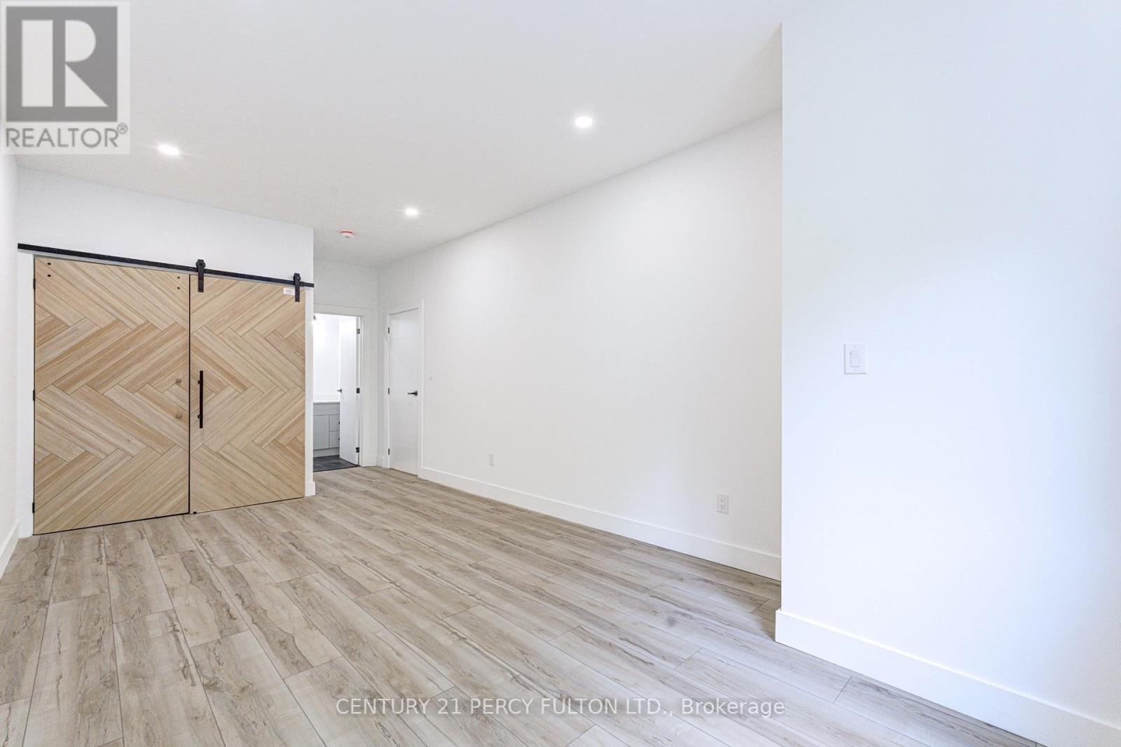 15 Bechtel Street, Cambridge, Ontario  N3C 1Z7 - Photo 37 - X13680258