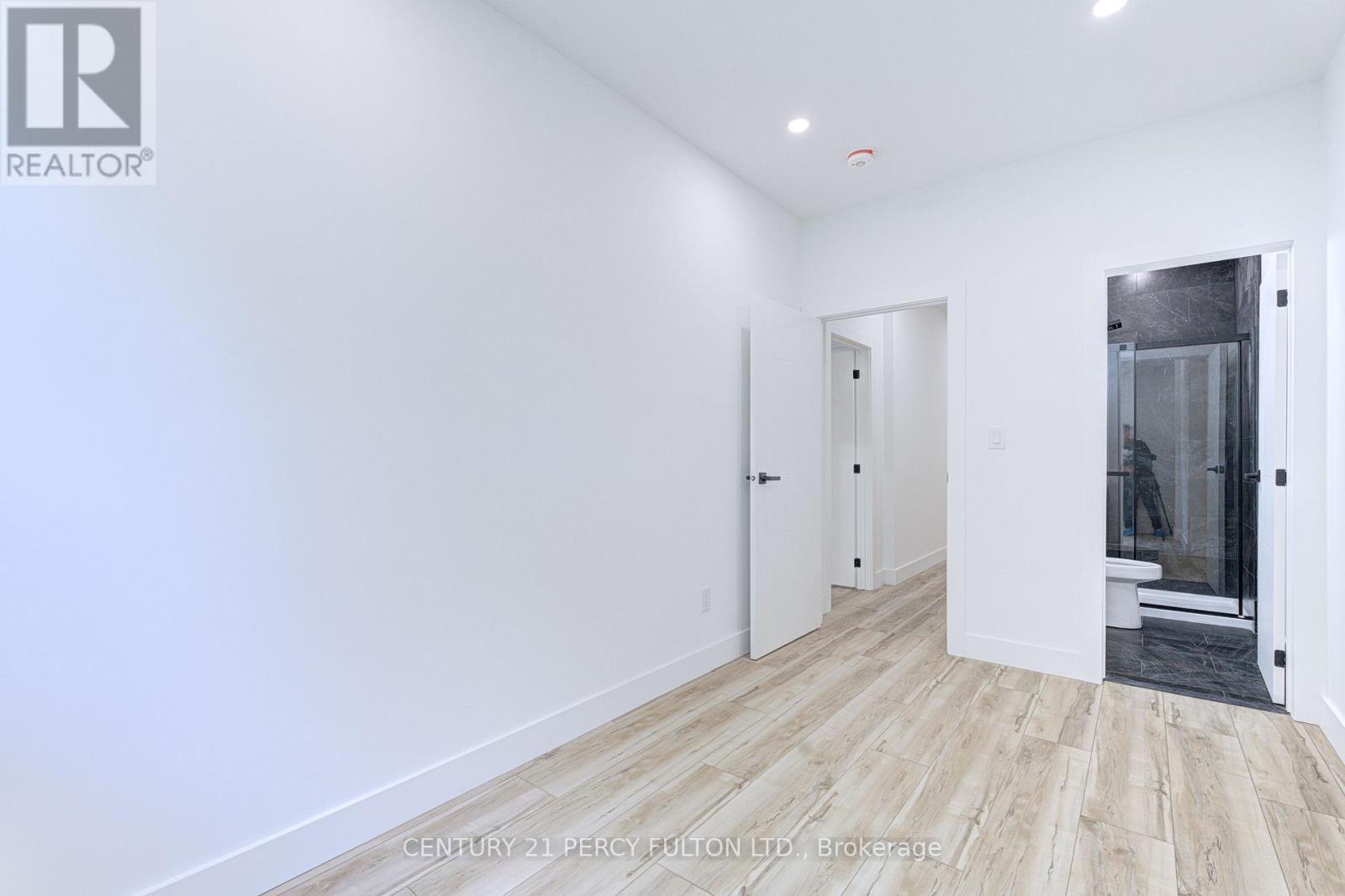 15 Bechtel Street, Cambridge, Ontario  N3C 1Z7 - Photo 40 - X13680258