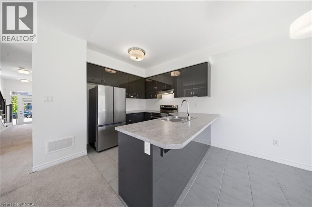 26 Copeman Avenue, Brantford, Ontario  N3V 0B3 - Photo 8 - 40855407