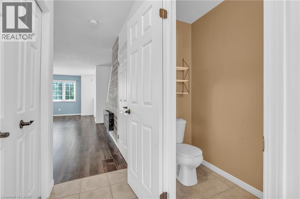 50 Howe Drive Unit# 19b, Kitchener, Ontario  N2E 0A2 - Photo 6 - 40853350