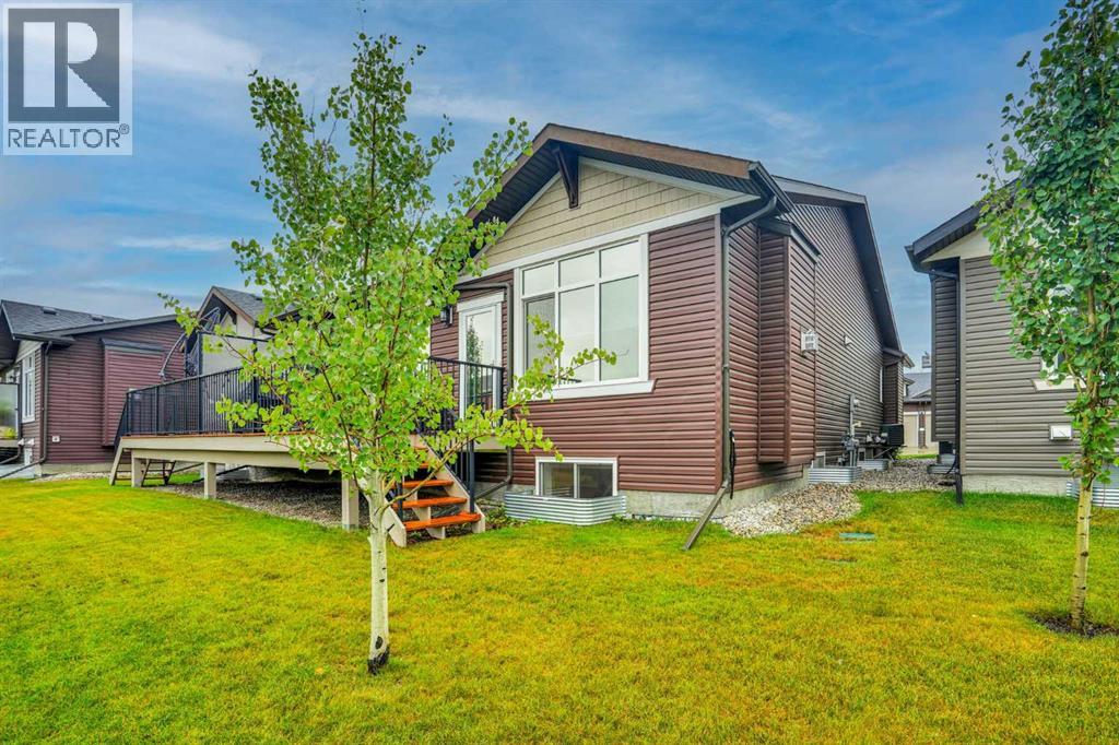 124, 55 Fireside Circle, Cochrane, Alberta  T4C 2P5 - Photo 33 - A2337270