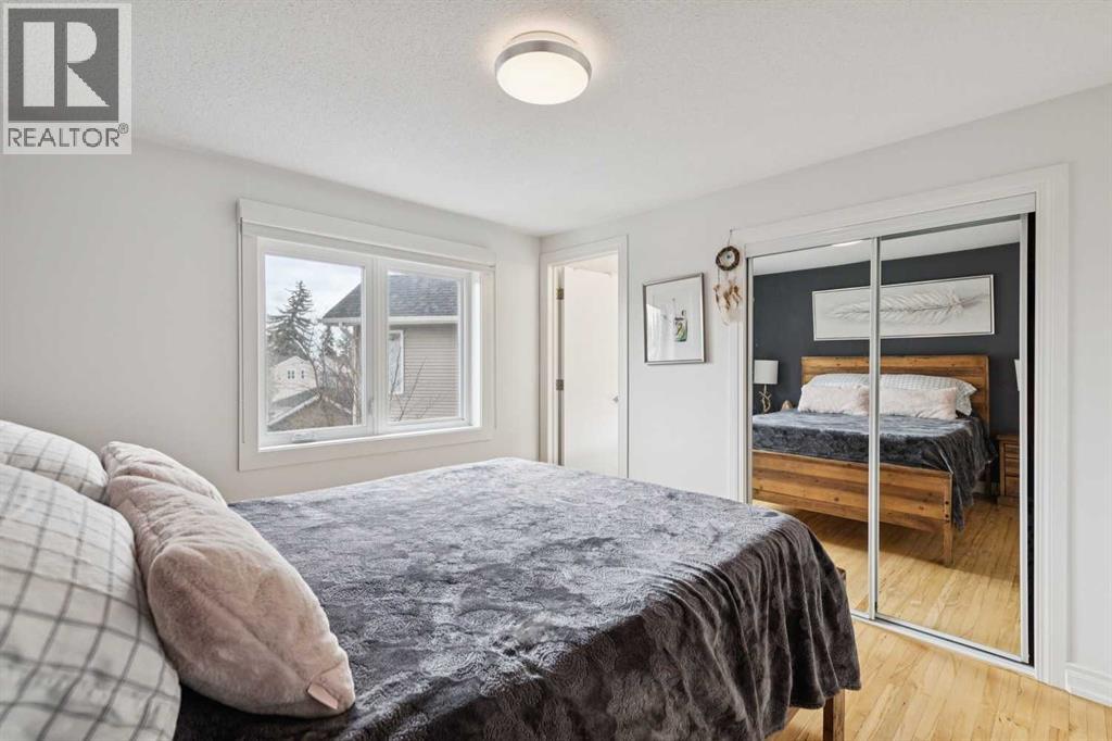 4412 Amiens Road SW, Calgary, Alberta  T2T 6A7 - Photo 11 - A2307228