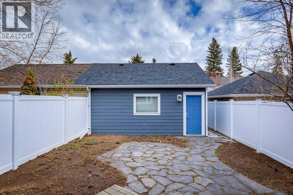 4412 Amiens Road SW, Calgary, Alberta  T2T 6A7 - Photo 22 - A2307228