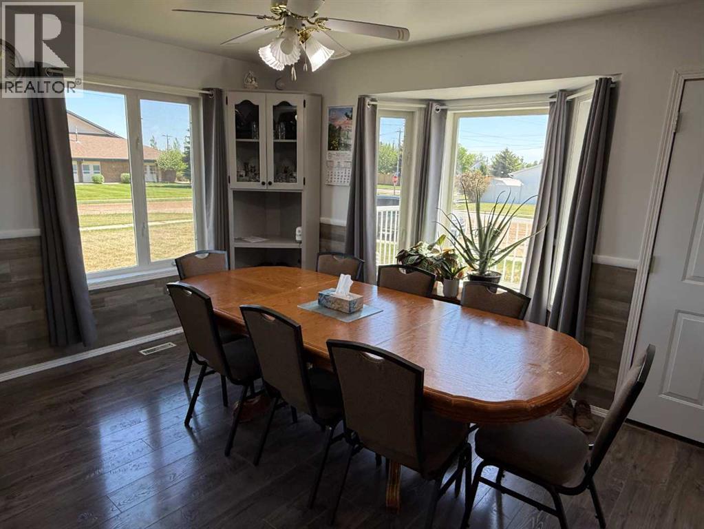 325 2 Avenue N, Champion, Alberta  T0L 0R0 - Photo 6 - A2316773