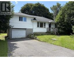 92 LOTTA AVENUE, Ottawa, Ontario