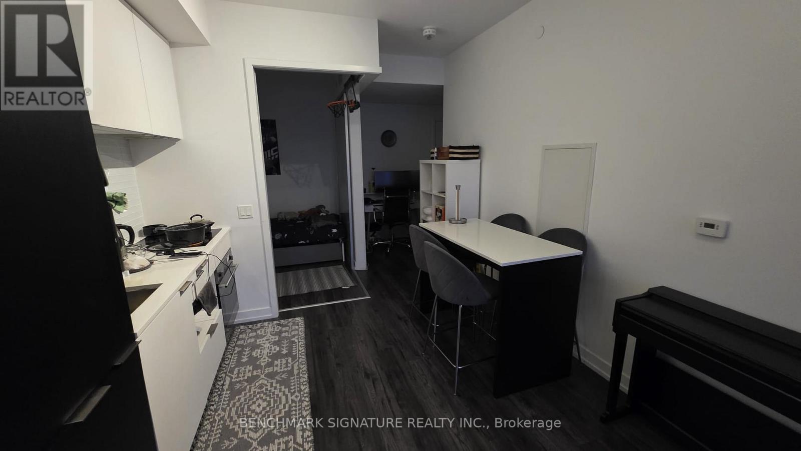 1505 - 33 Helendale Avenue, Toronto, Ontario  M4R 0A4 - Photo 9 - C13680760