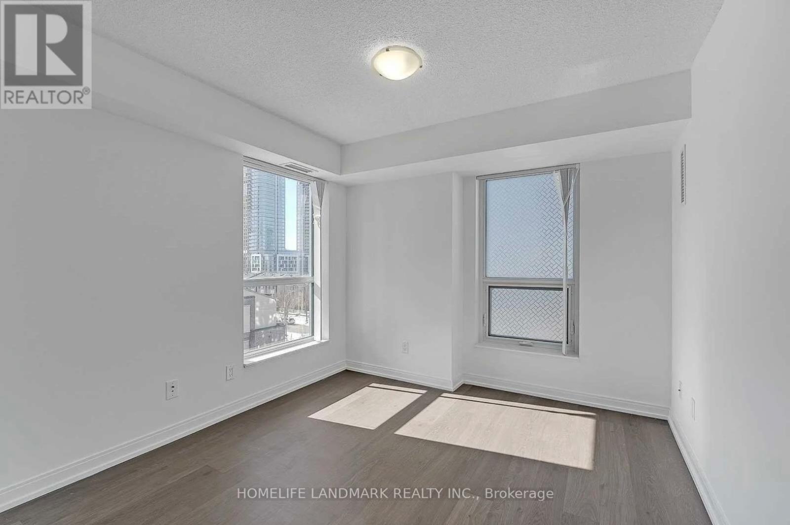 503 - 255 Village Green Square, Toronto, Ontario  M1S 0L7 - Photo 5 - E13680780