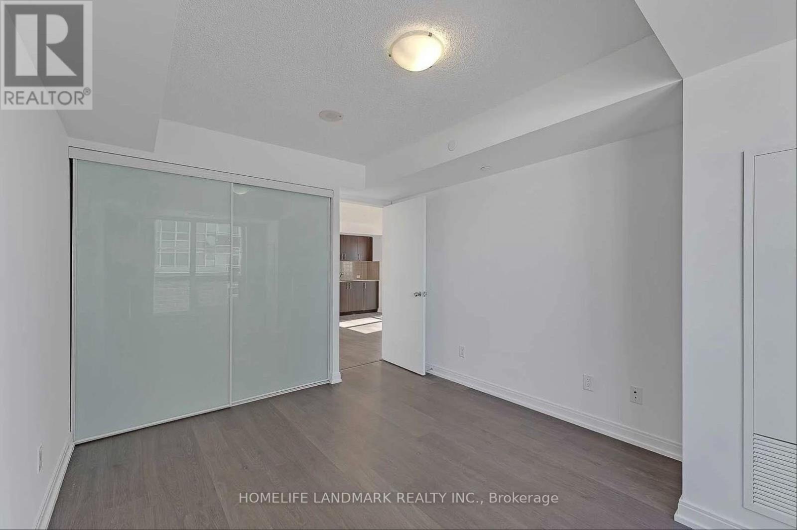 503 - 255 Village Green Square, Toronto, Ontario  M1S 0L7 - Photo 9 - E13680780