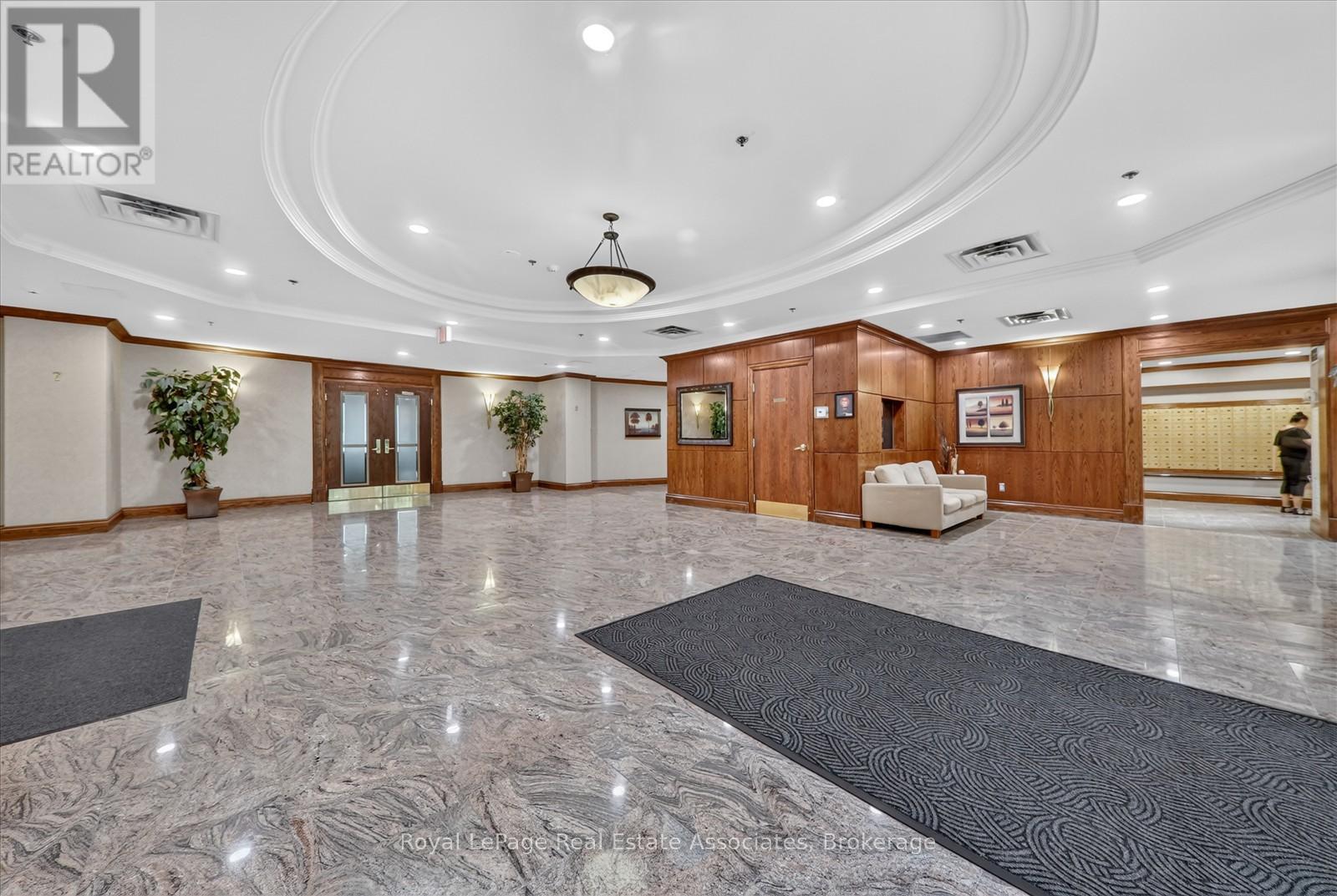 908 - 7 Michael Power Place, Toronto, Ontario  M9A 0A4 - Photo 33 - W13680726