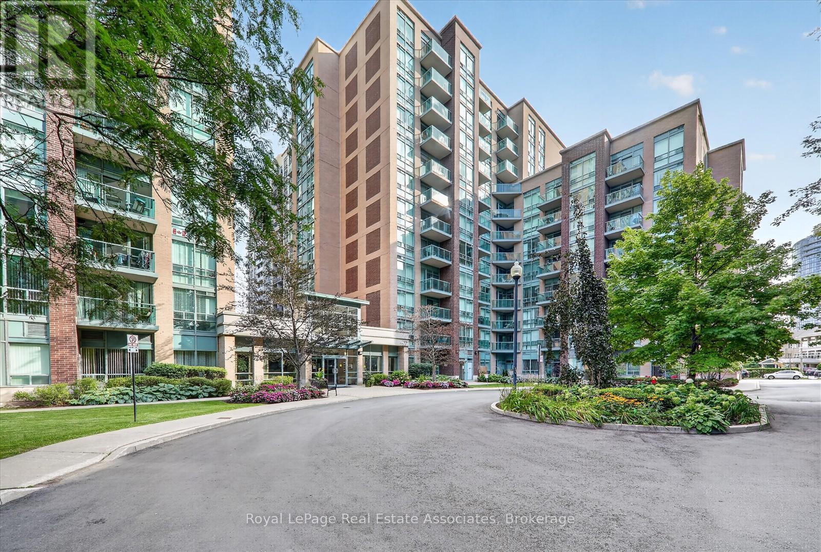 908 - 7 Michael Power Place, Toronto, Ontario  M9A 0A4 - Photo 39 - W13680726